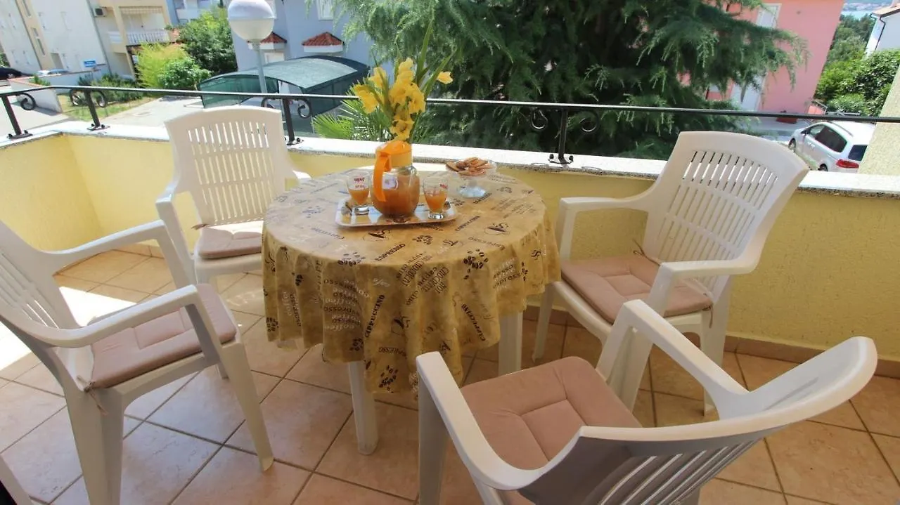 Apartment Grahovac 4 Malinska