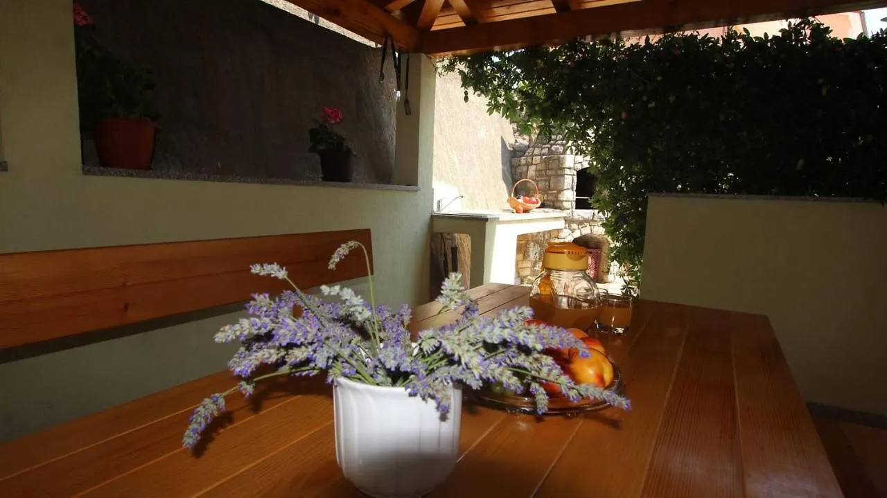 Apartment Grahovac 4 Malinska